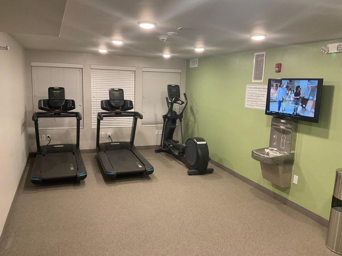 Woodspring Suites Dearborn Detroit Exteriör bild